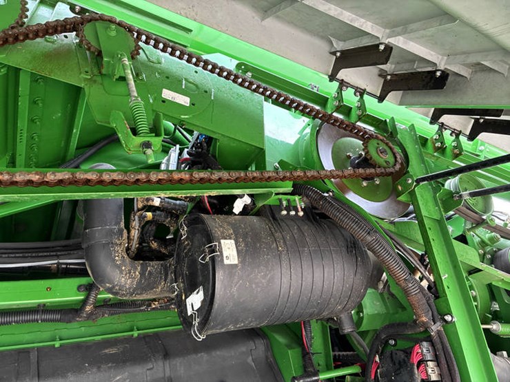 2016-john-deere-s680-image-62