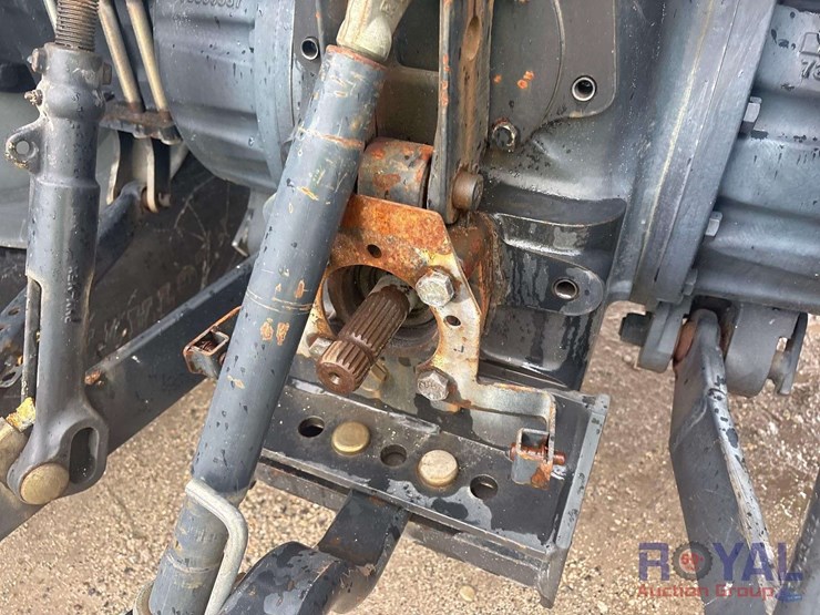 new-holland-ts6.120-image-29