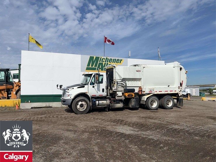 2016-international-workstar-7400-image-1