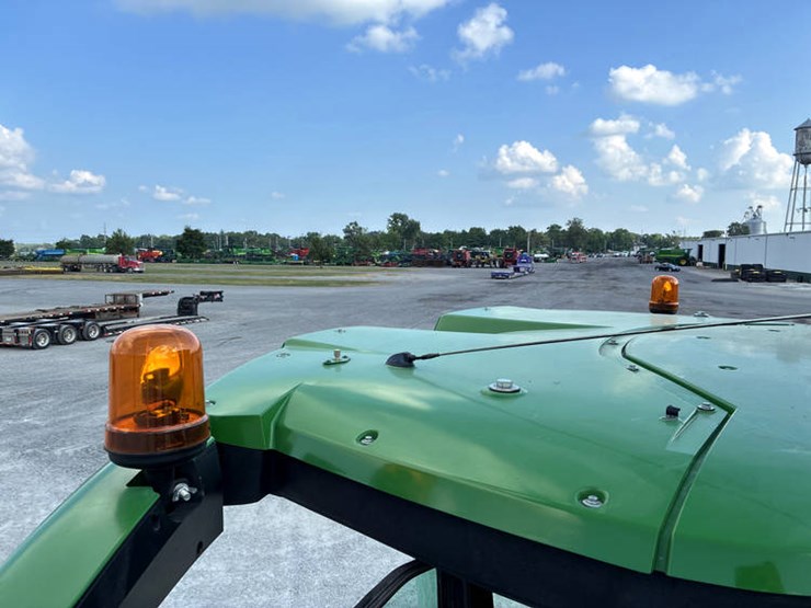 2016-john-deere-s680-image-111