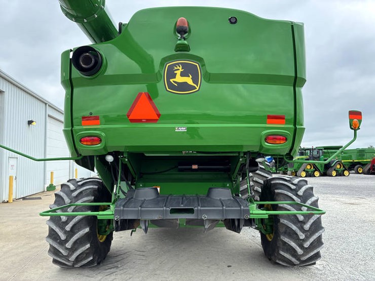 2015-john-deere-s680-image-7