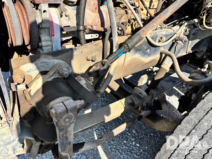 1987-peterbilt-377-image-46