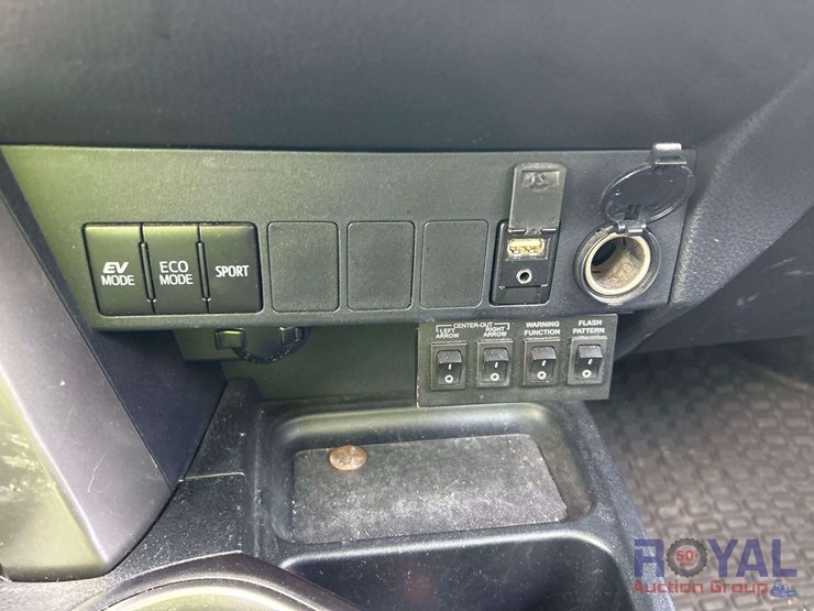 2018-toyota-rav4-image-20