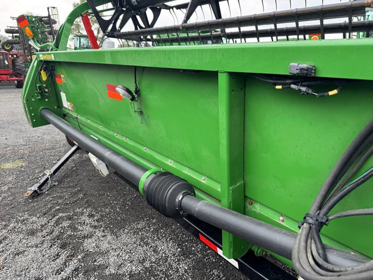2016-john-deere-635f-image-16