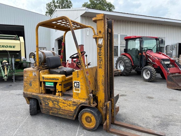 caterpillar-t50b-image-5
