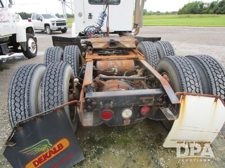 1996-cummins-m11-image-8
