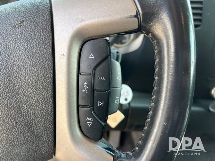2012-chevrolet-silverado-image-51