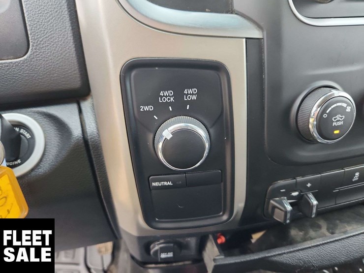 2015-ram-3500-slt-image-11