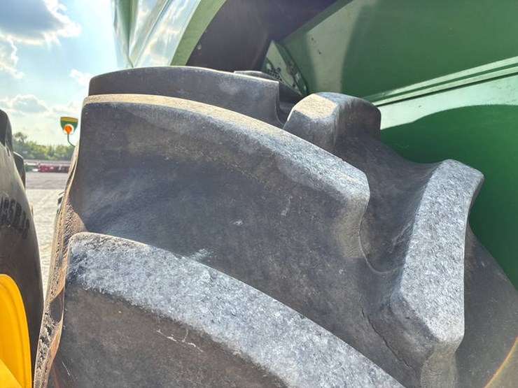 2016-john-deere-s680-image-40