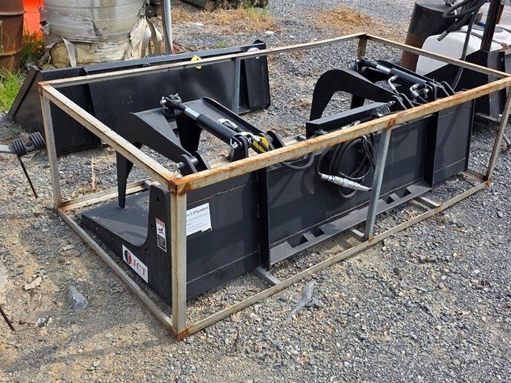 new-jct-7'-double-skidloader-grapple-bucket-image-1