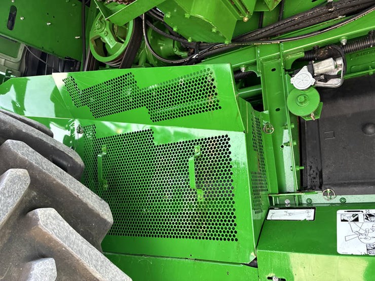 2016-john-deere-s680-image-59