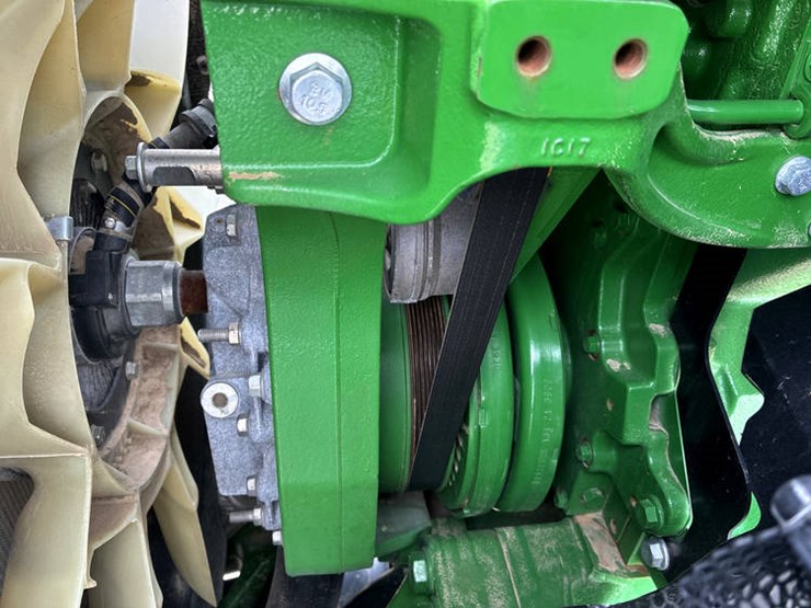 2021-john-deere-8rx-310-image-82