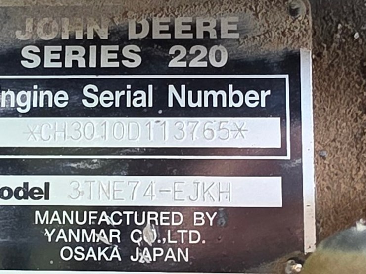 john-deere-2210-image-33