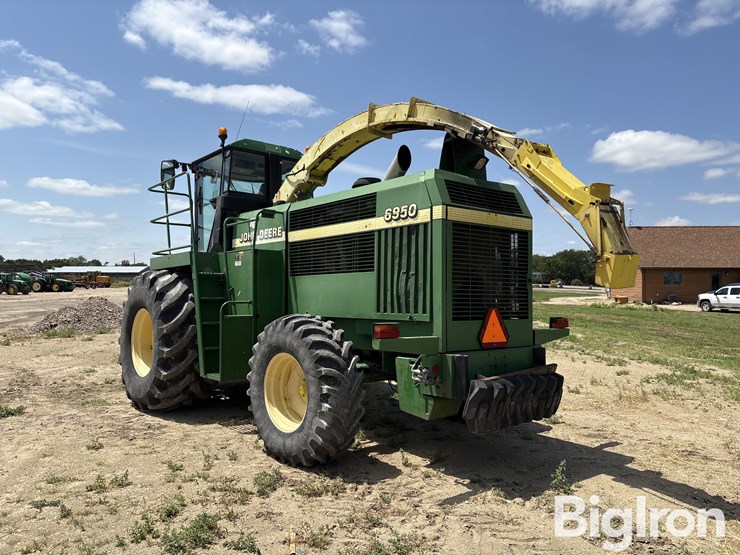 2001-john-deere-6950-image-7