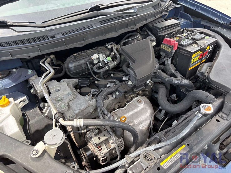 2010-nissan-rogue-image-8