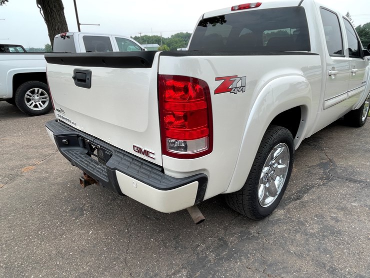 2012-gmc-1500-image-35
