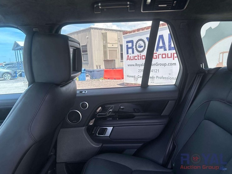 2018-land-rover-range-rover-image-22
