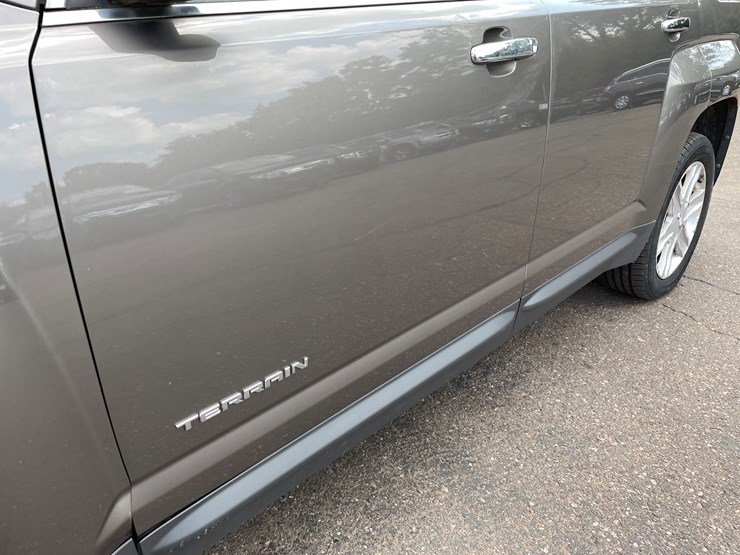 2010-gmc-terrain-slt-image-17