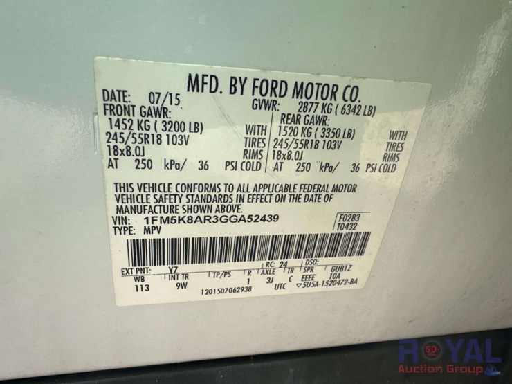 2016-ford-explorer-image-5