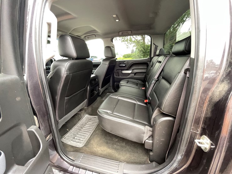 2016-chevrolet-silverado-image-57