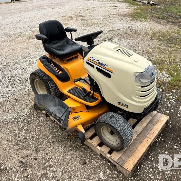 CUB CADET GT1554