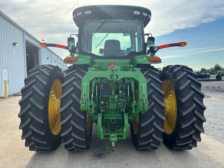 2012-john-deere-8360r-image-8