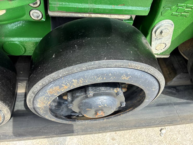 2021-john-deere-8rx-310-image-62