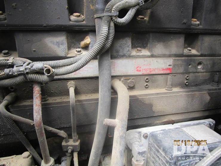 1996-cummins-m11-image-14