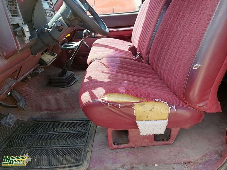 1992-chevrolet-3500-image-12