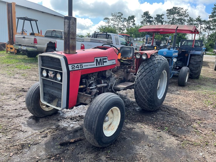 massey-ferguson-245-image-1