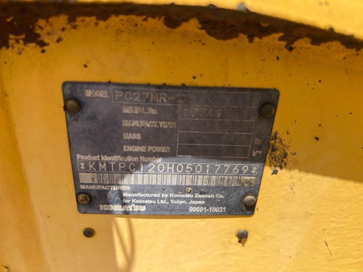 komatsu-pc27mr-2-image-25