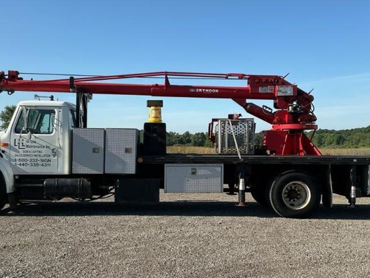 2001-international-4900-image-2