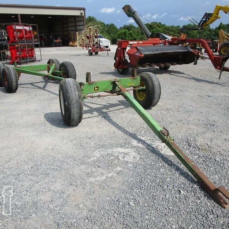 JOHN DEERE 1275