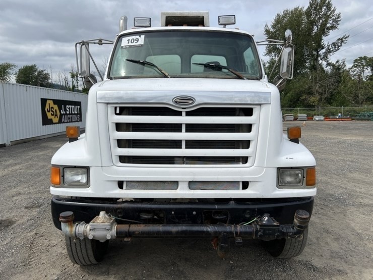 1999-sterling-l9501-image-8