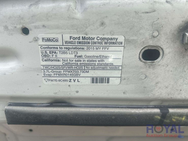 2015-ford-explorer-image-9