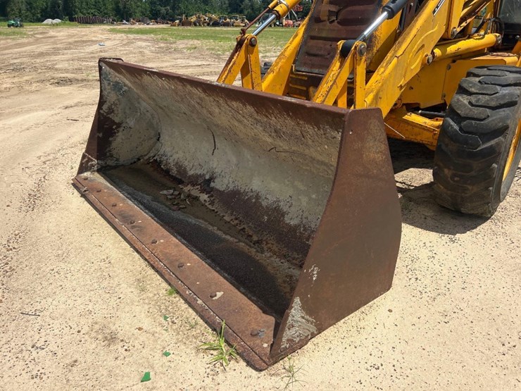 jcb-214-image-8