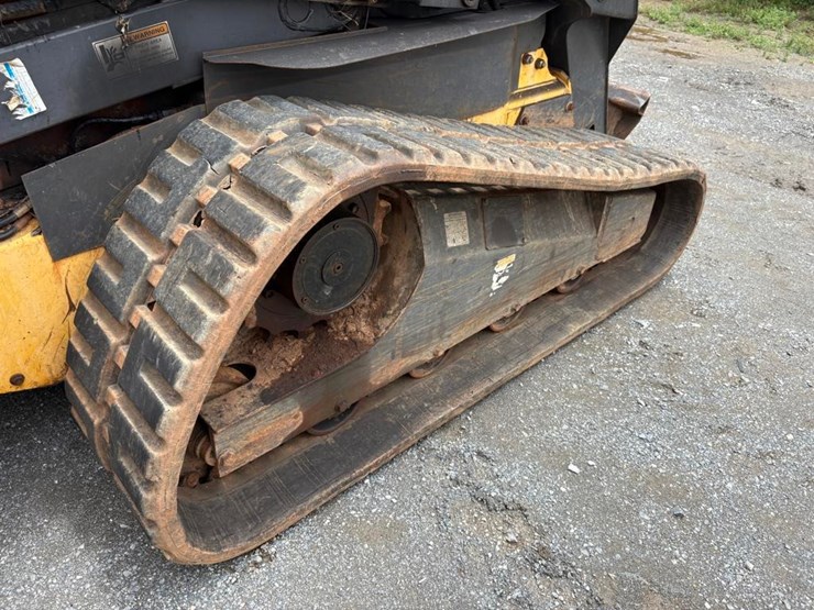 new-holland-lt185b-image-9