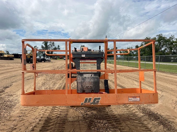 2005-jlg-660sj-image-3