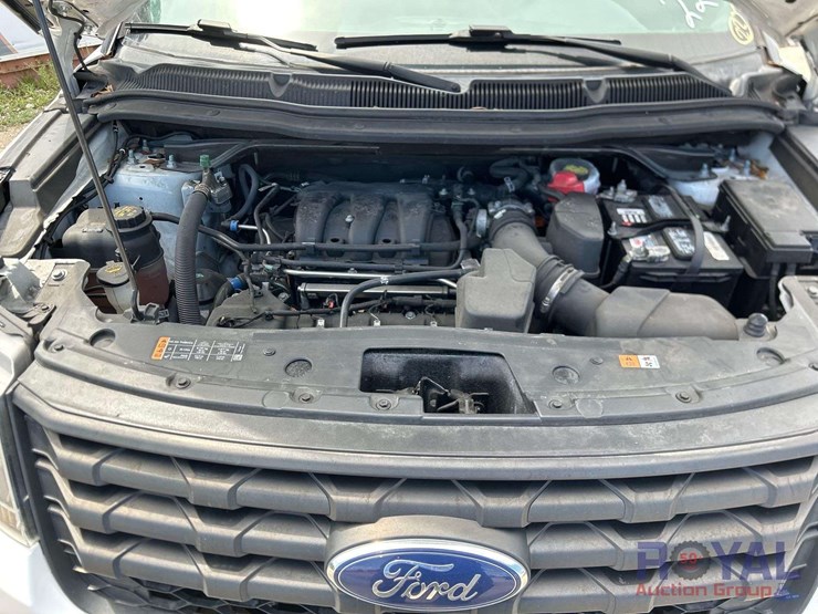 2019-ford-explorer-image-7