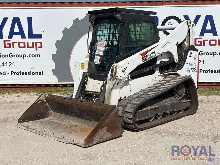 2019-bobcat-t770-image-1