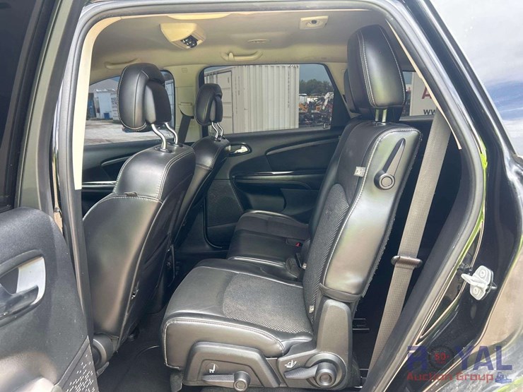 2019-dodge-journey-image-20