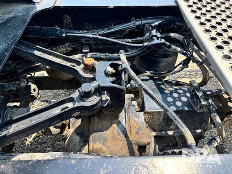 2016-kenworth-t880-image-46