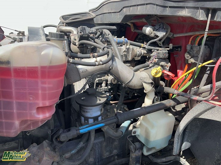 2009-international-durastar-4300-image-19