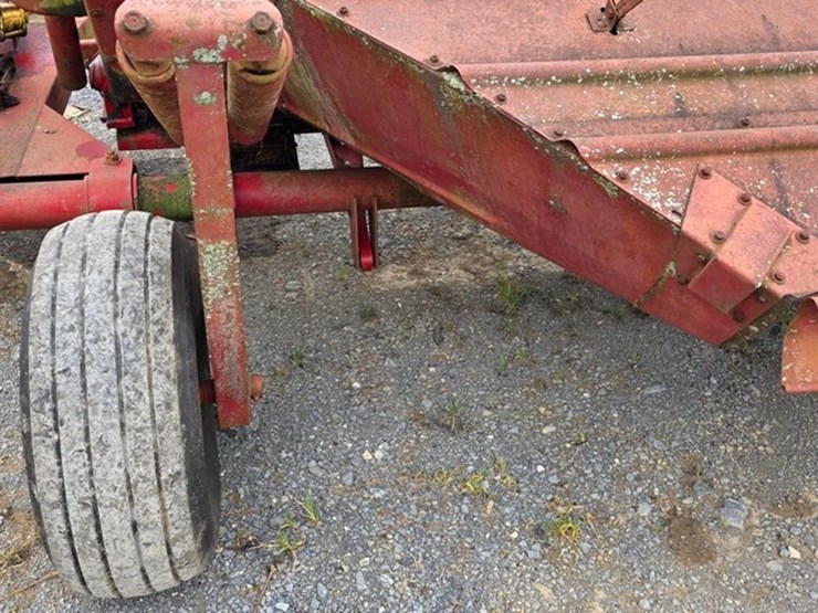 new-holland-479-image-9
