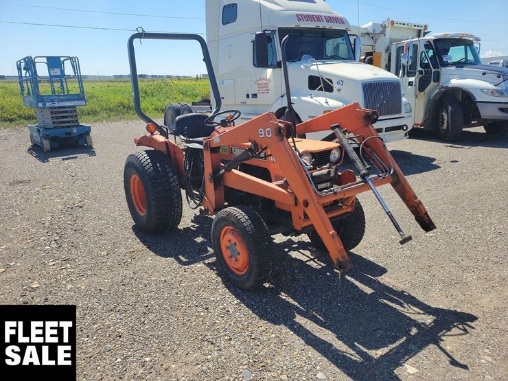 kubota-l235-image-2