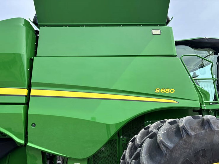 2017-john-deere-s680-image-25