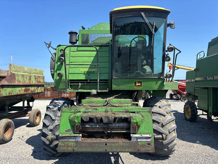 1981-john-deere-6620-image-3