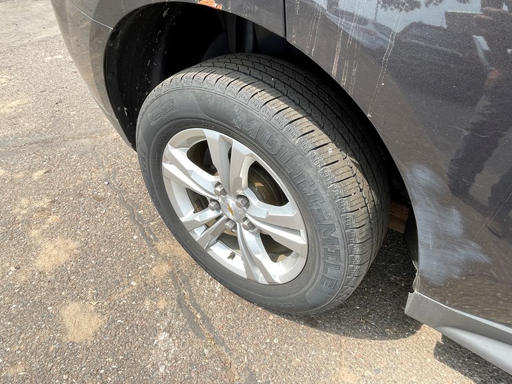 2013-chevrolet-equinox-lt-image-31