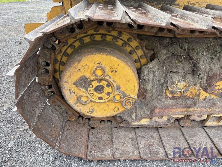 caterpillar-d6k-image-12