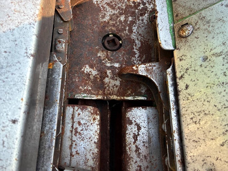 john-deere-643-image-15
